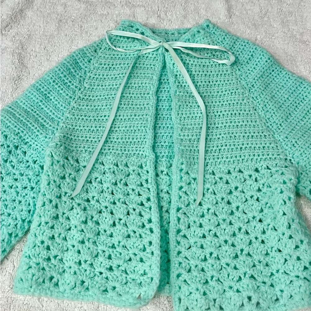 Hand crochet baby sweater. Measurements in photos. Excellent condition